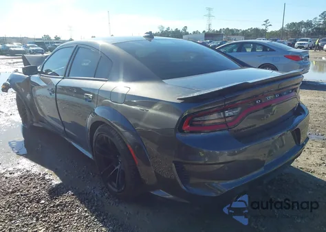 2023 Dodge Charger Scat Pack Widebody z USA, uszkodzony, nr VIN 2C3CDXGJ3PH701733